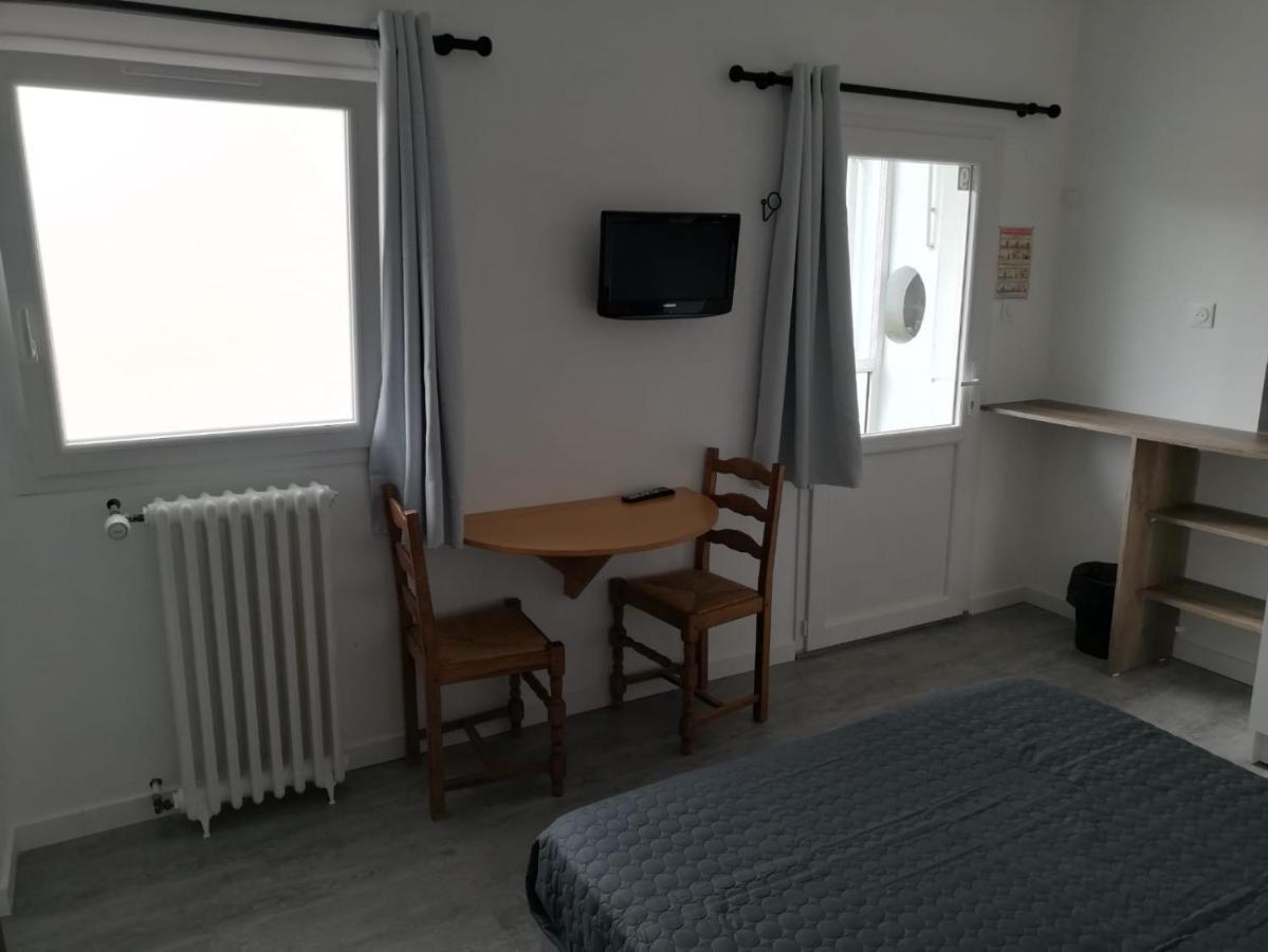 Le Breton Hotel Basse-Indre Eksteriør billede